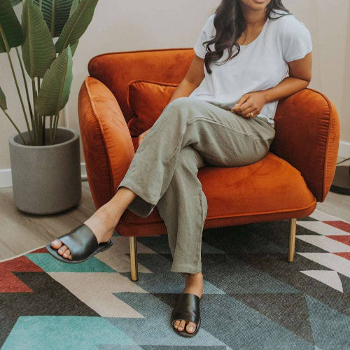 Pocketed Linen Pant in Olive